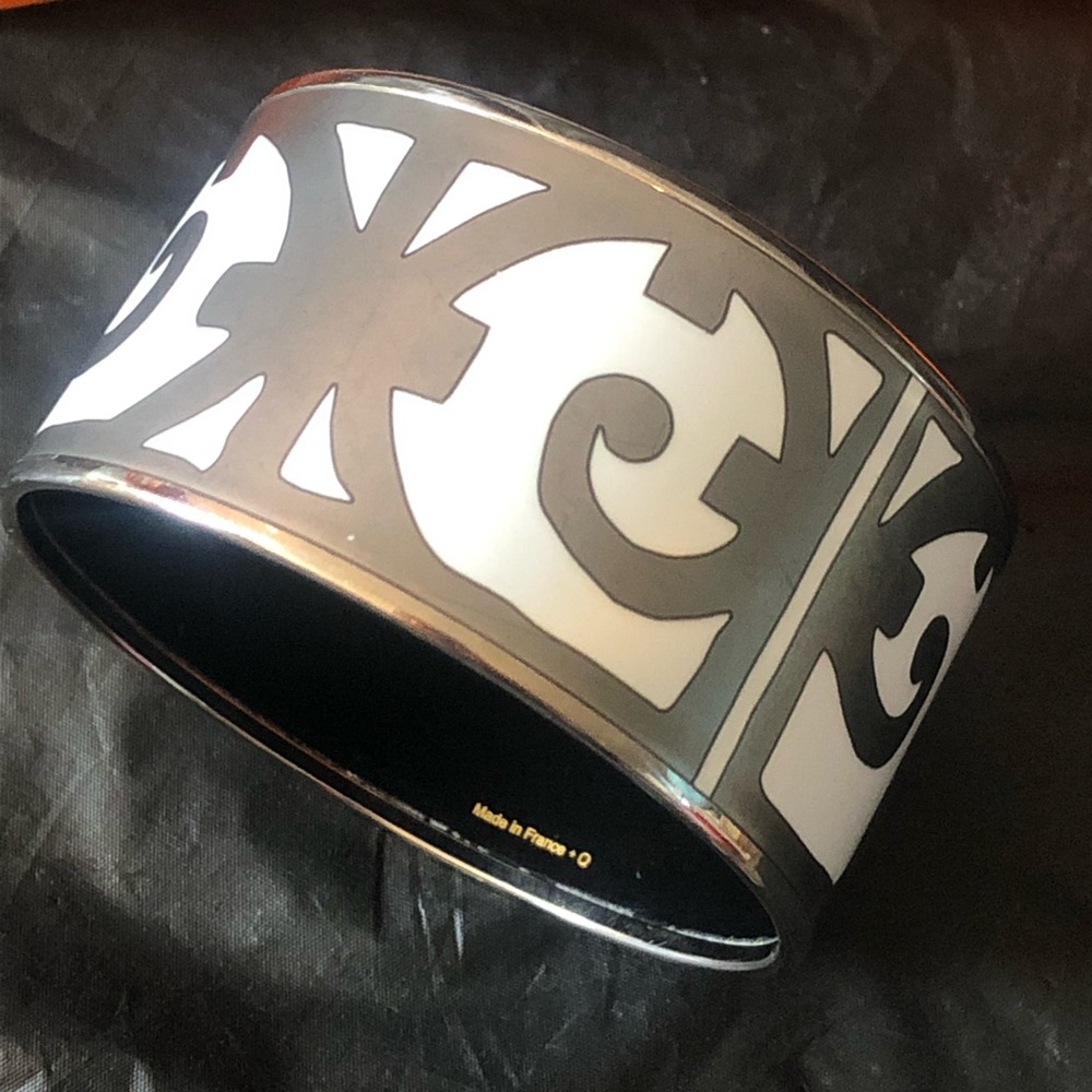 Hermes Wide cuff bangle bracelet white enamel & palladium, box and pouch PM - Picture 4 of 7